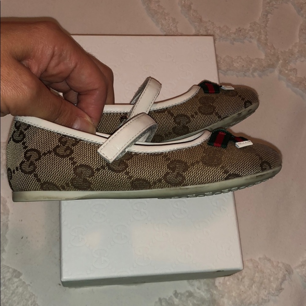 Gucci ballerina flats size 24